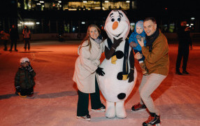 Bērnu ballīte slidotavā